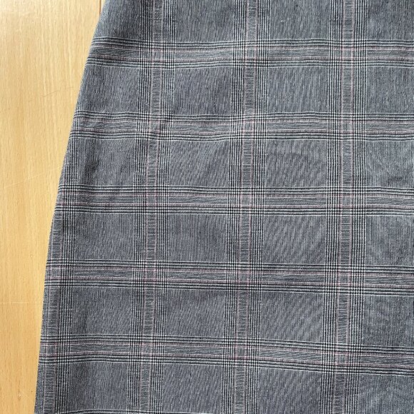 M Boutique Plaid Mini Skirt - Picture 3 of 10